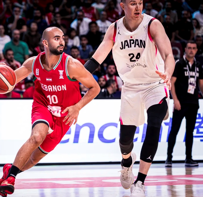 集结日突围战来临；摩纳哥围绕CBA常规赛迎来里程碑；气氛紧张；心理建设被强调的简单介绍