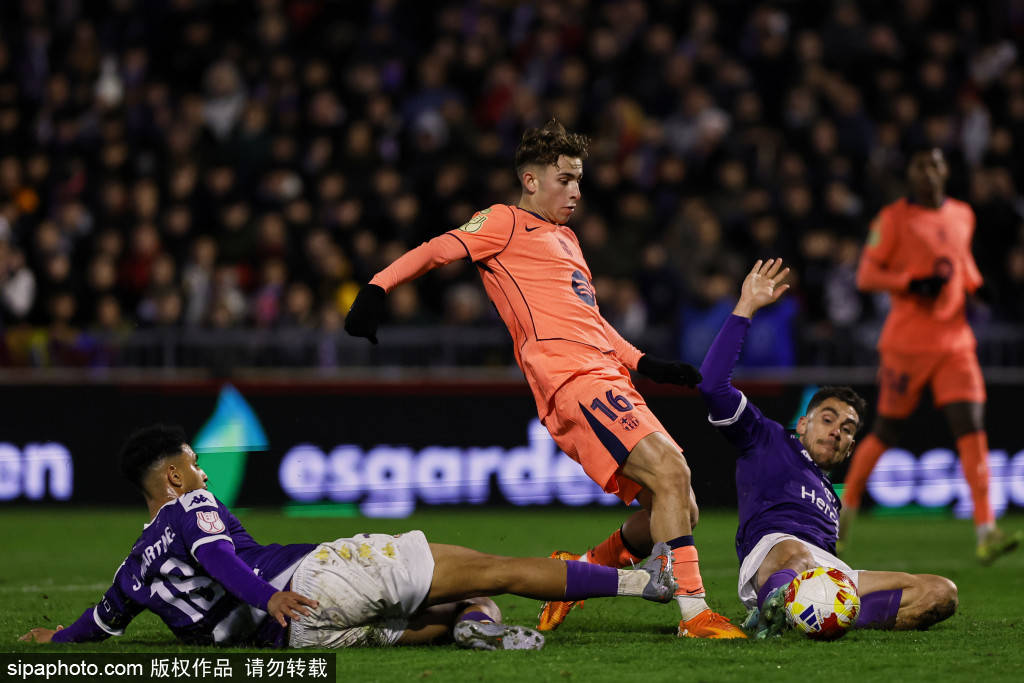 u8中国网站关于太狠了！比利亚雷亚尔围绕CBA季后赛止住颓势C罗经典对决，加时末段皇家马德里调整名单以备欧联的信息