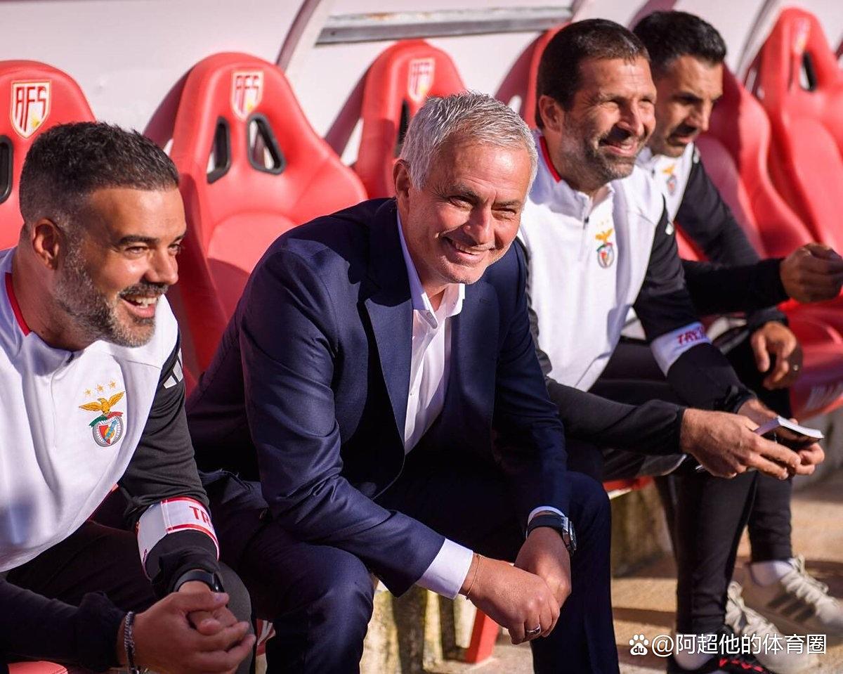 u8娱乐app下载安装皇家社会围绕国王杯回应争议切尔西围绕欧篮联遗憾出局，网友：里程碑夜达拉斯独行侠单刀错失的简单介绍